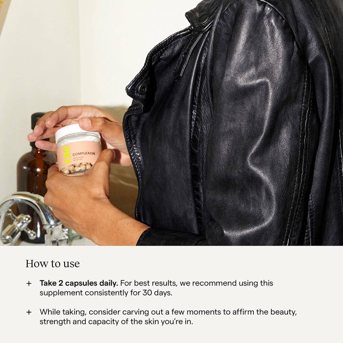 RAE Clear Skin Capsules – Vitamin A, Vitamin C, and Zinc for improved skin health and radiance.